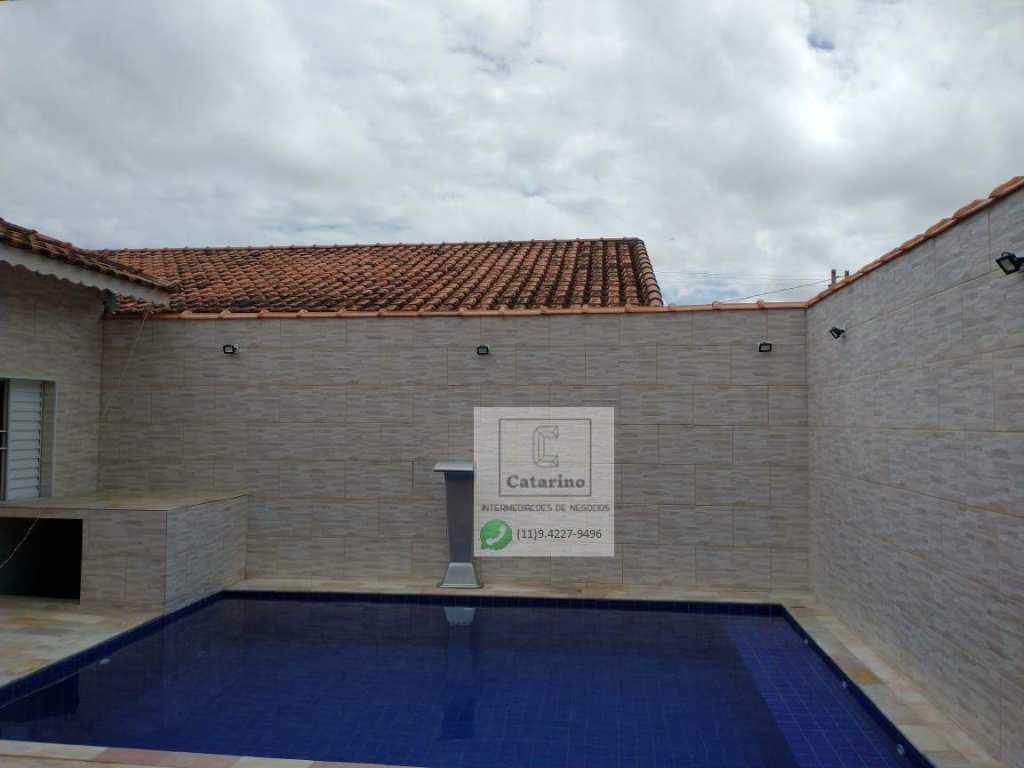 Casa em Mongaguá para Temporada com Piscina