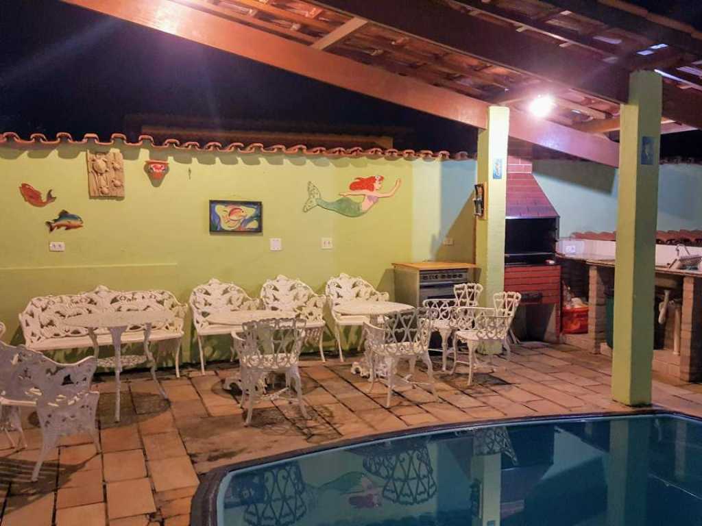 Linda Casa vista pro mar em Ilhabela perto do centro turistico