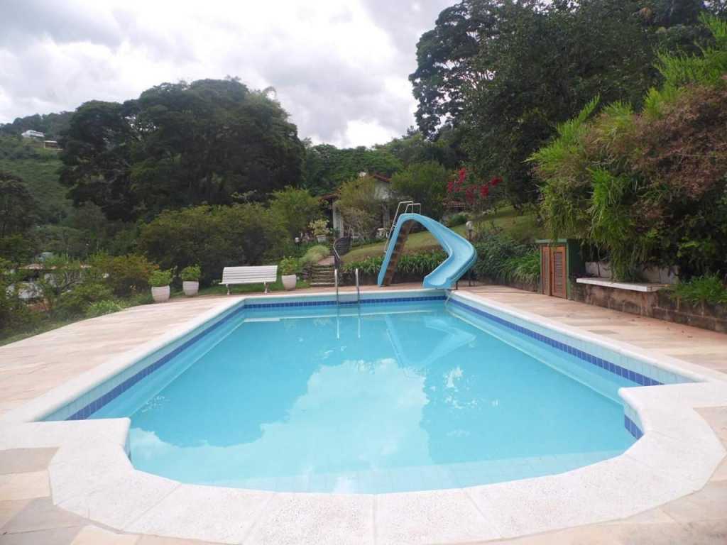 Lindo sítio com casa charmosa e aconchegante