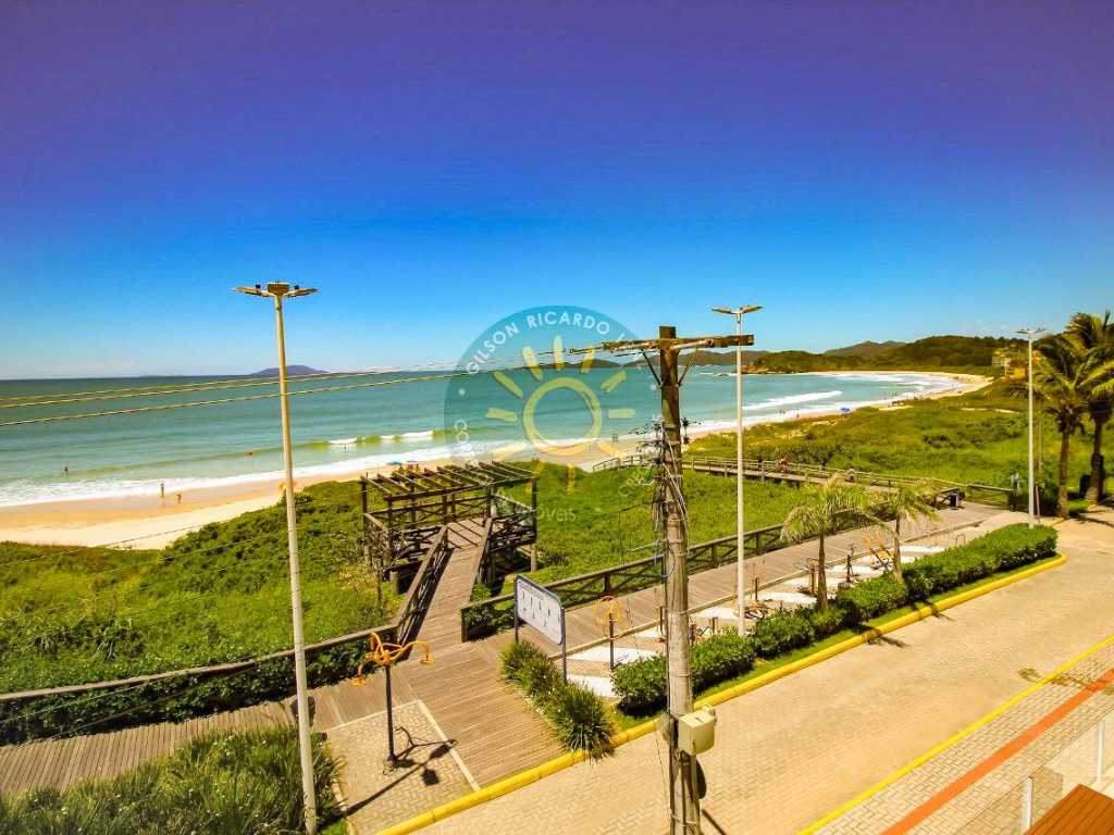 Apartamento de 2 dormitórios de frente para a praia de Quatro Ilhas - Exclusivo.