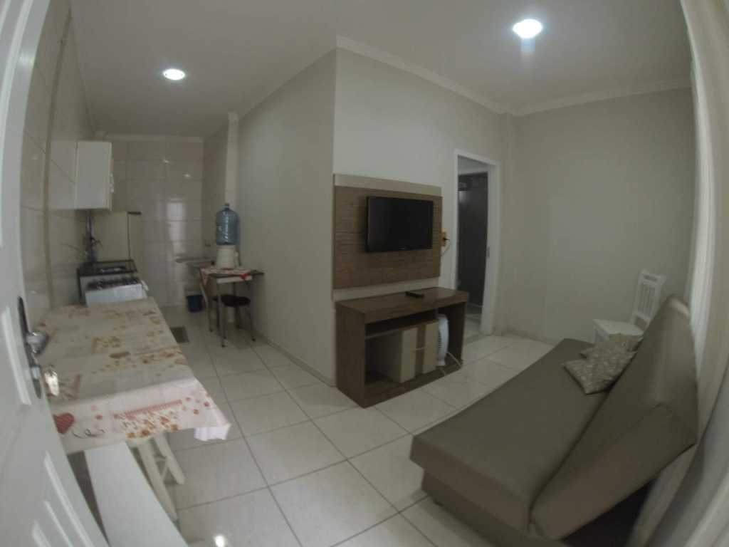 KITCHEN (1 SUITE) COD.14 IN THE CENTER FOR 3 PEOPLE - BALNEÁRIO CAMBORIÚ SC