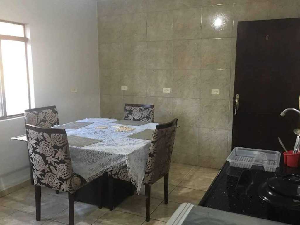 Apartamento 01 amplo inteiro com ótimo preço