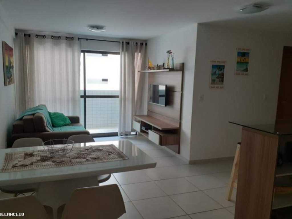 APARTAMENTO NA PRAIA DA PONTA VERDE