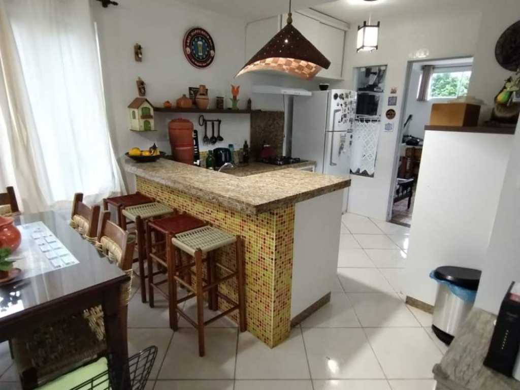 Casa confortável entre Ingleses e Barra da Lagoa