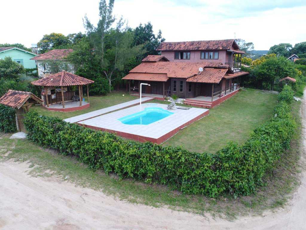 House w / pool | Rosa beach