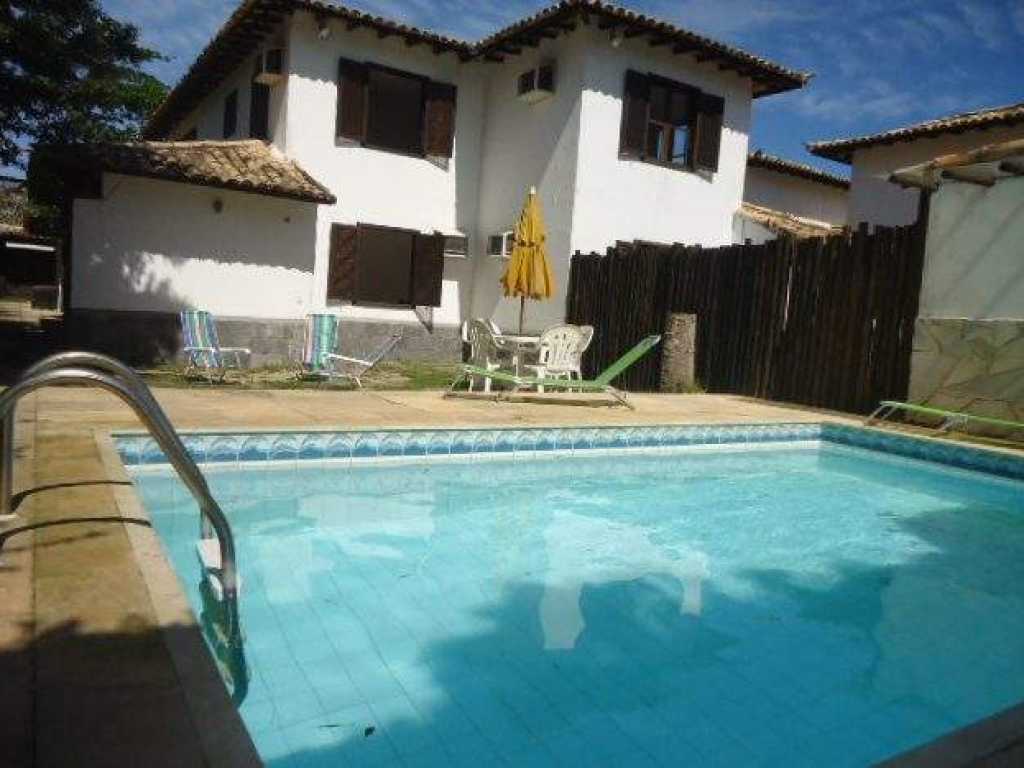 Casa 4 quartos com piscina em Búzios – 360m da Praia de Geribá