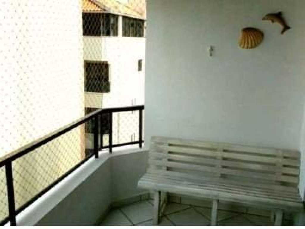 Apartamento 2 dormitórios  na meia praia