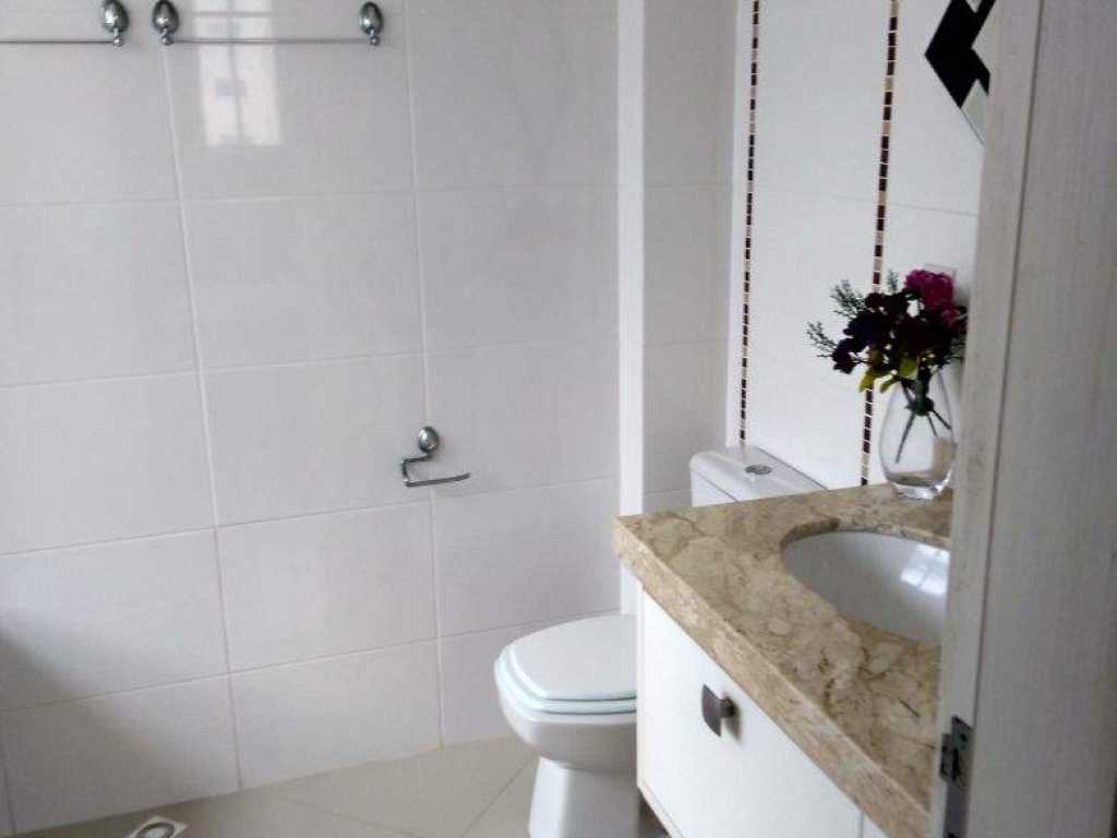 * LINDO  APARTAMENTO A 150 METROS DO MAR