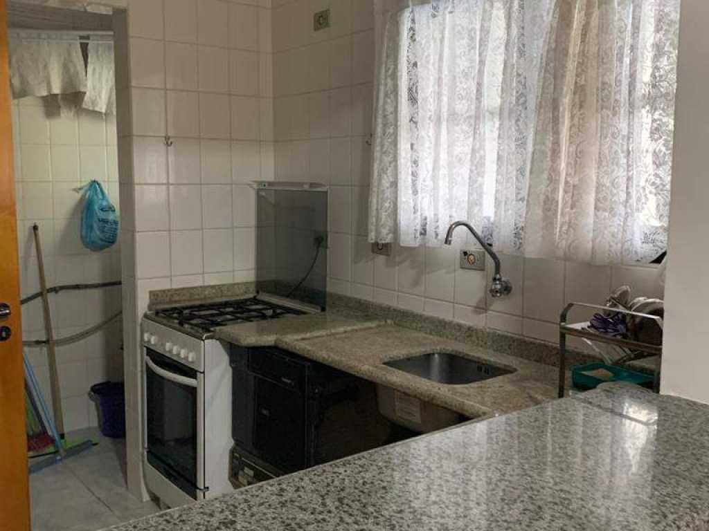 Apartamento, c/ Ar-cond., piscina e de frente p/ Praia- Martin de Sá