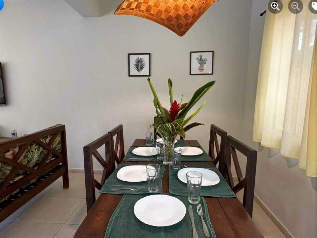 Rent house in Camburi near the beach