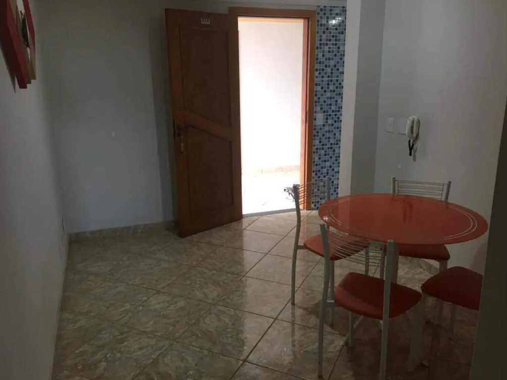 Apartamento 212, Ed. Barra Shopping - Areias Negras Marataízes