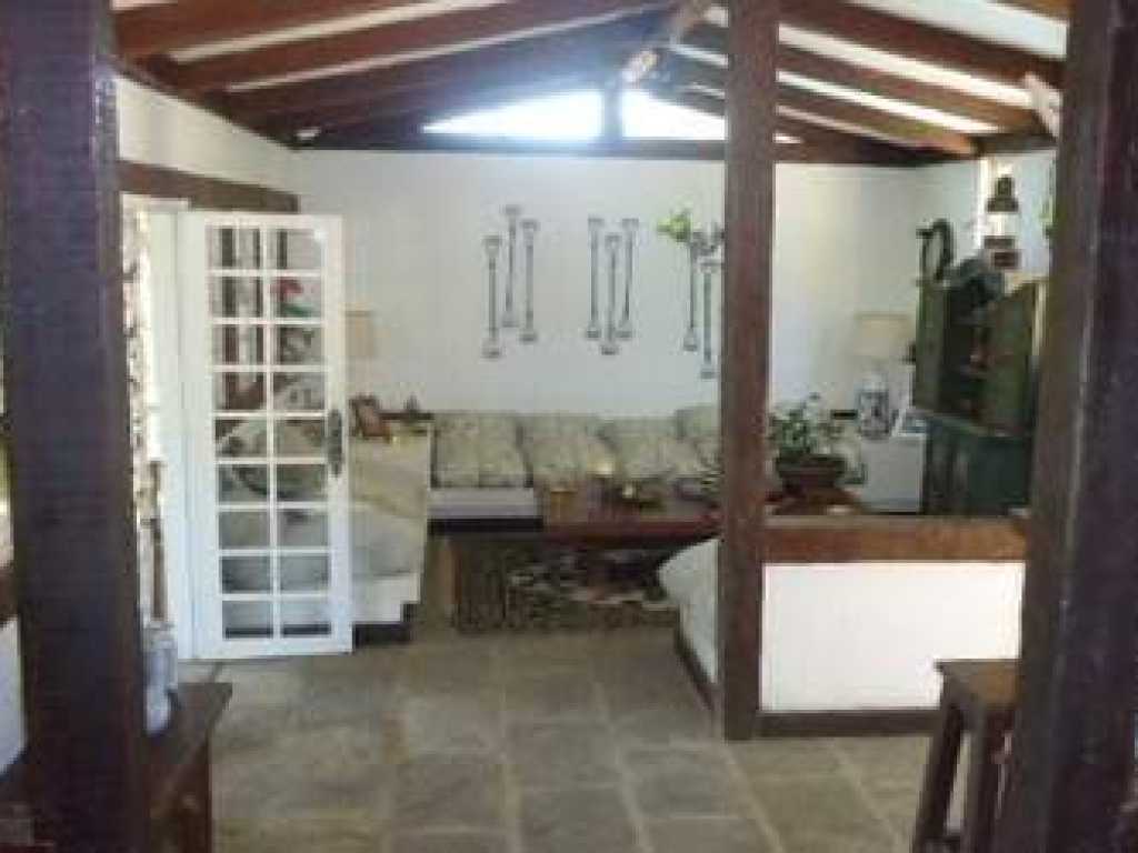 Casa estilo rústico buziano com 4 suítes com ar-condicionado – Centro, Búzios