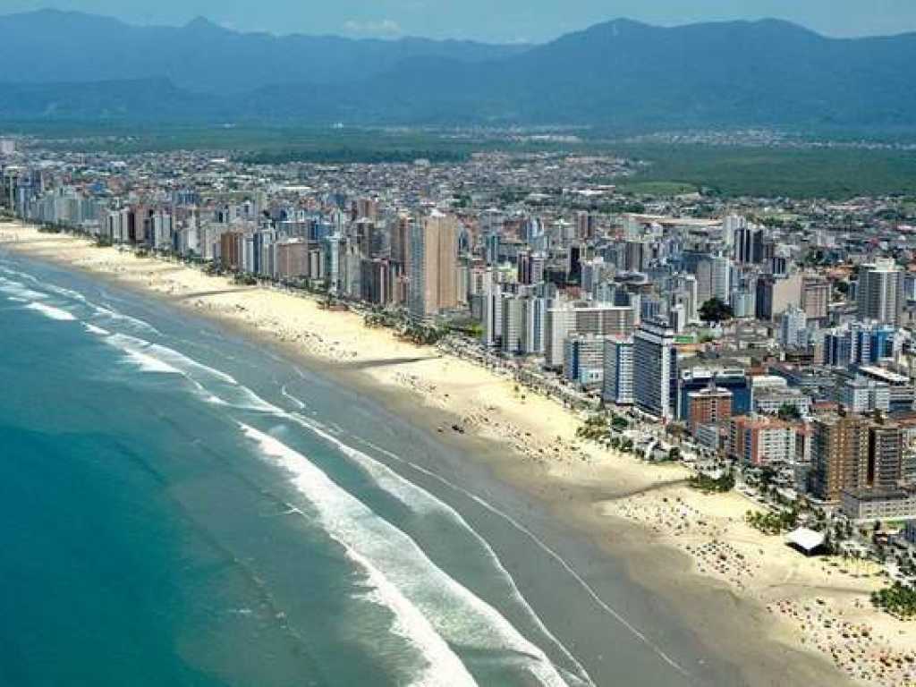 Apartamento na Praia Grande – Vila Guilhermina – São Paulo – Litoral Sul de São Paulo – 50 Metros da Praia 30 segundos de caminhada até à pr