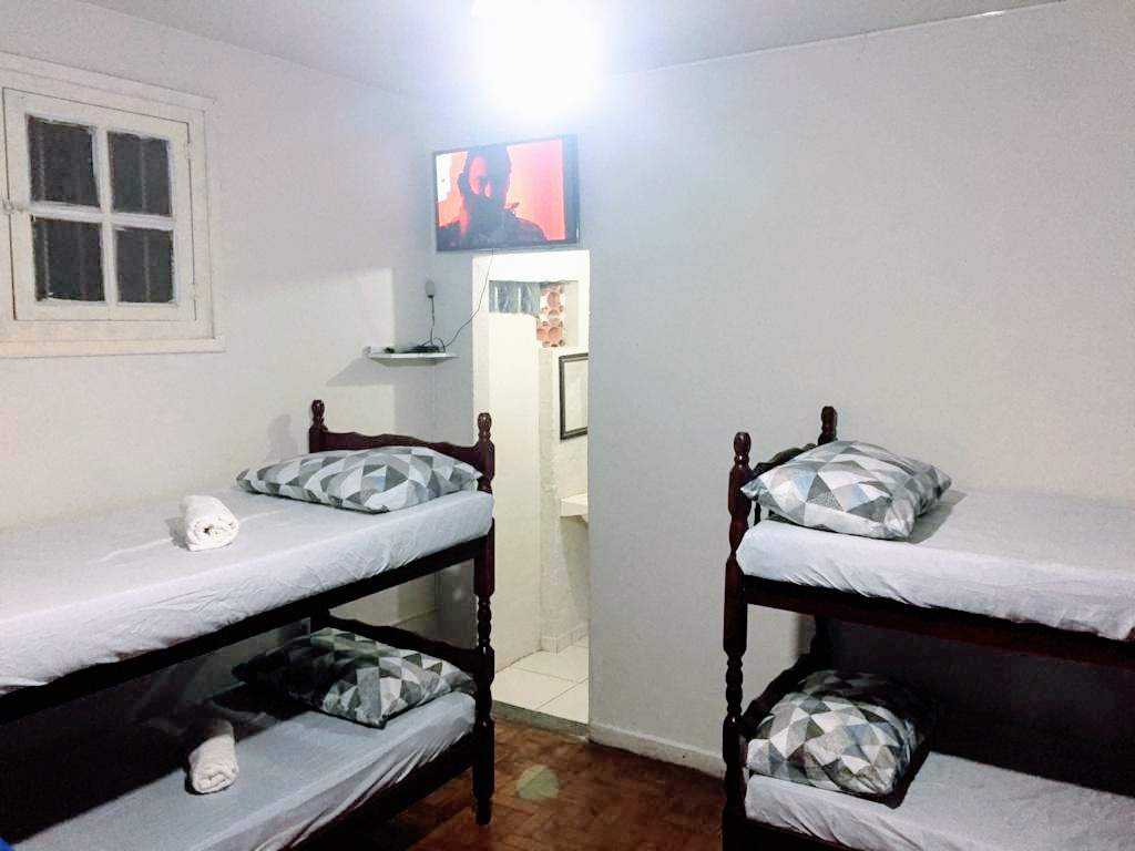 Casa/Quartos Perto da Praia do Forte em Cabo Frio-RJ