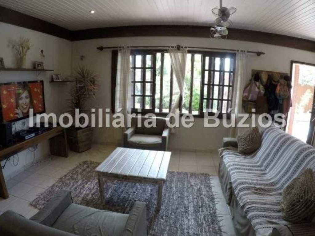 Casa com 4 suítes muito bem localizada em Manguinhos – Manguinhos, Búzios