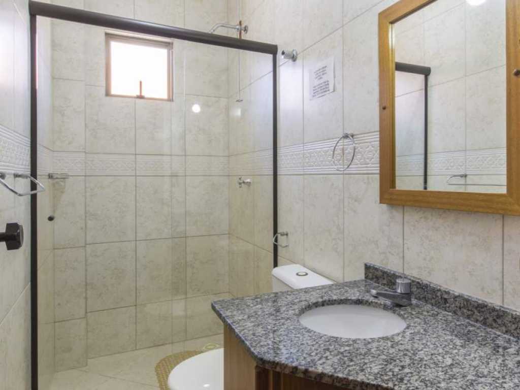 Apartamentos completos a 40 metros da praia!