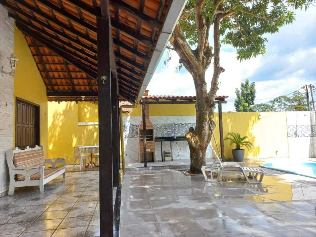 Casa com piscina confortável