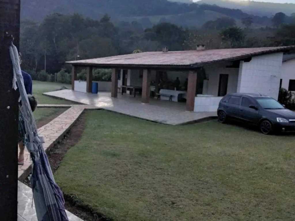 Linda chácara vista da montanha em Extrema MG