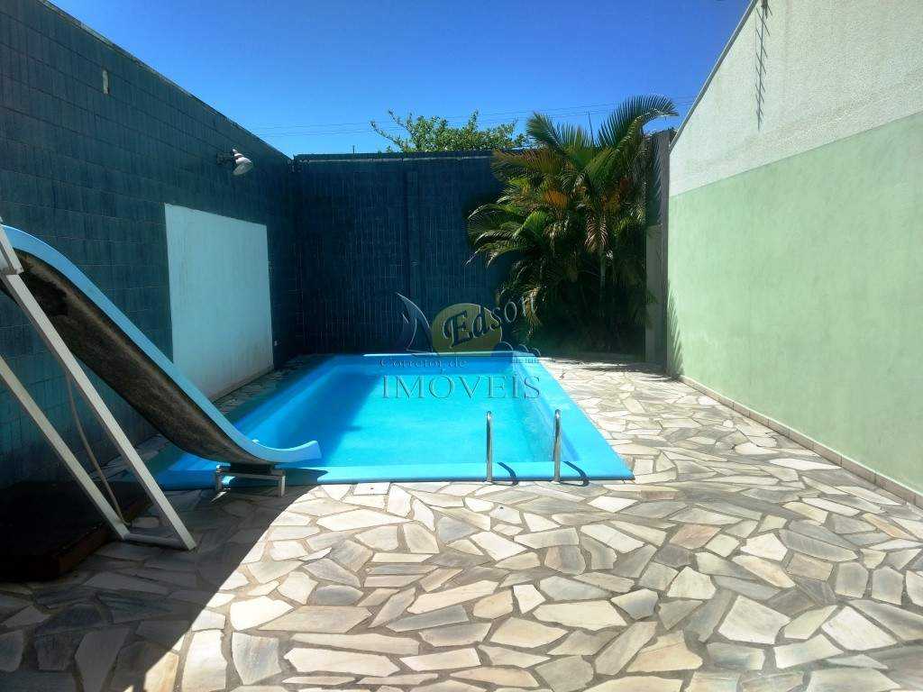 Sobrado c/ Piscina: 8,0 x 4,0m