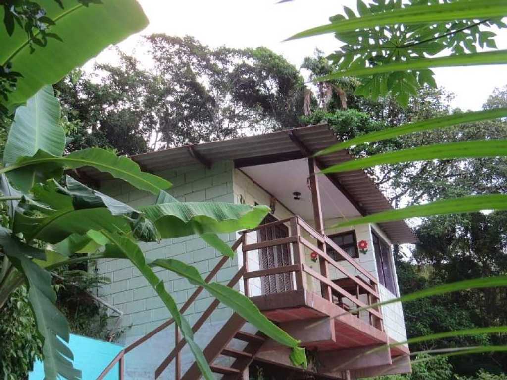 LINDOS CHALES NO PRUMIRIM -PROXIMO A CACHOEIRA DO PRUMIRIM