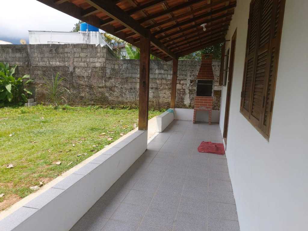 0002.00 -DICO - MARANDUBA - HOUSE - 2 DORM -12 PESS - 100M DO MAR - SWIMMING POOL - WI-FI