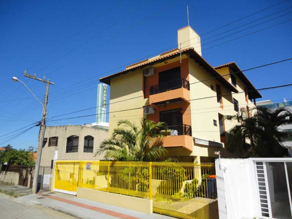 Apartamento 102 completo com cozinha a 50 mts da praia da Cachoeira do Bom Jesus no Norte da ilha de Florianopolis