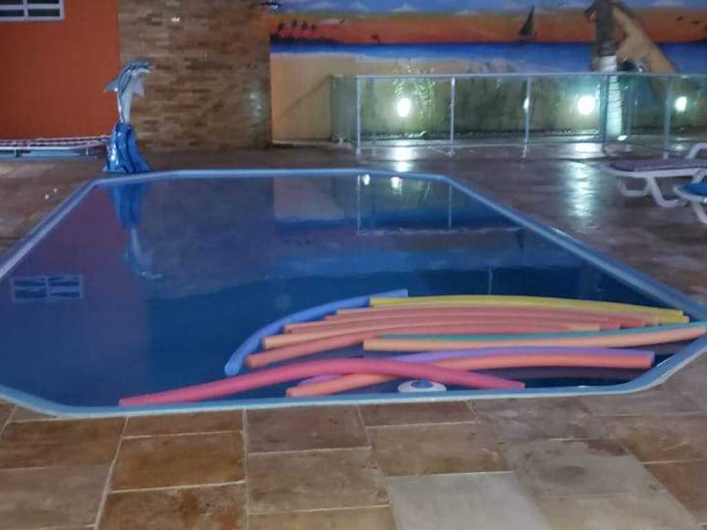 LINDA CASA ALTO LUXO COM PISCINA