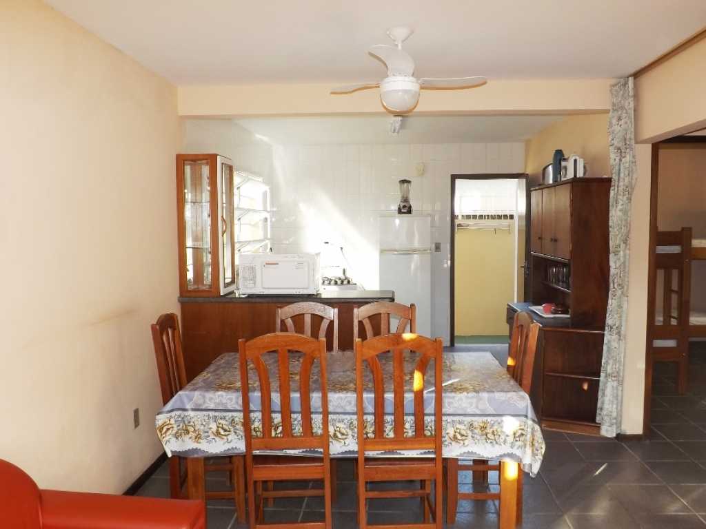 Aluguel de Temporada de casa e apartamento em Lagoinha em Florianópolis