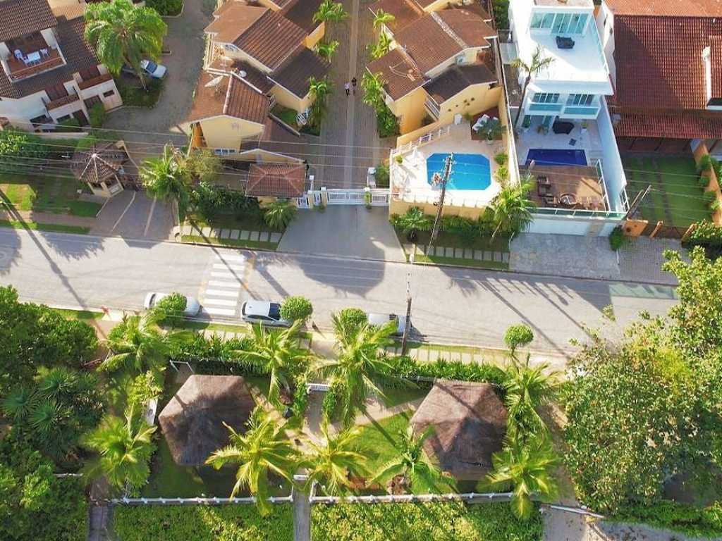 Home 80 I Casa em condomínio pé na areia em Juquehy WIFI e Piscina