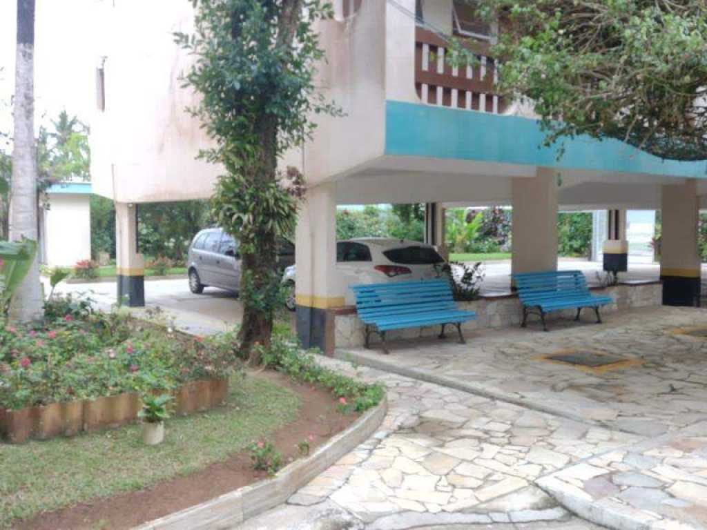 Apartamento localizado Praia de Massaguaçu