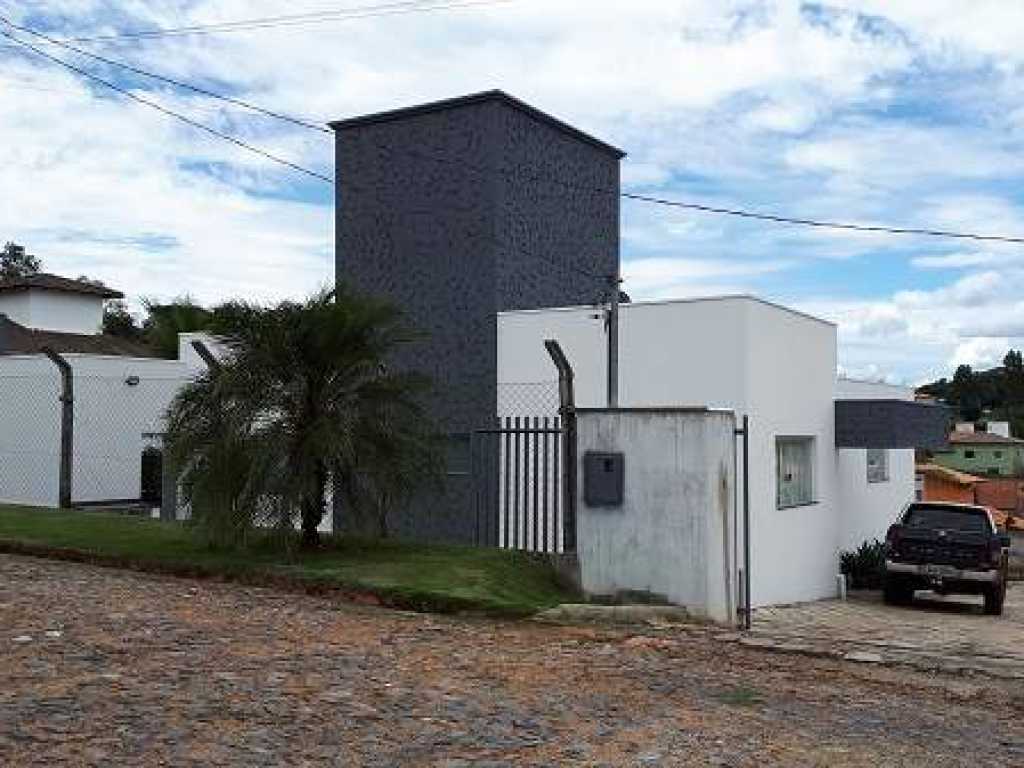 Maravilhosa casa recém inaugurada