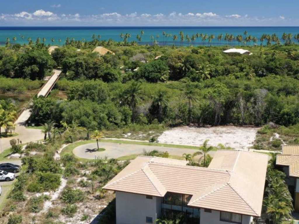 Casa Alto Padrão em Praia do Forte com 07 Suítes Condomínio Com Acesso ao MAR