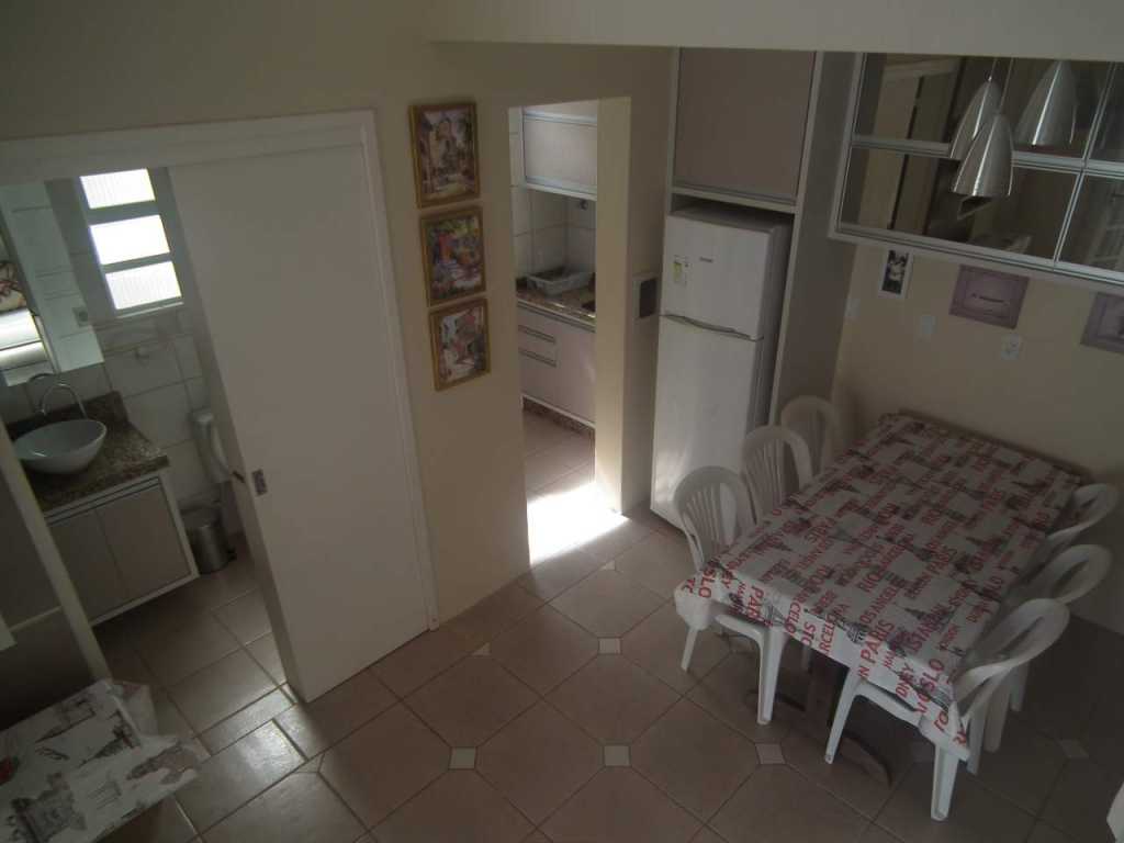 2ª CASA BEIRA MAR C/ AR - COND.