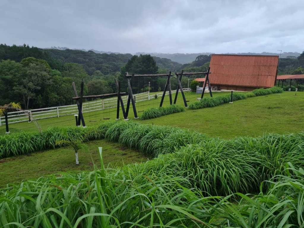 Chácara Região de Curitiba  PR , Cidade de Campina Grande do Sul.