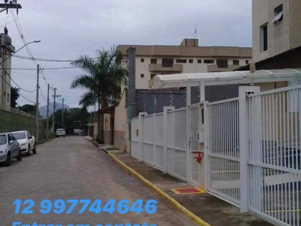 LINDO APARTAMENTO NO PEREQUÊ AÇU