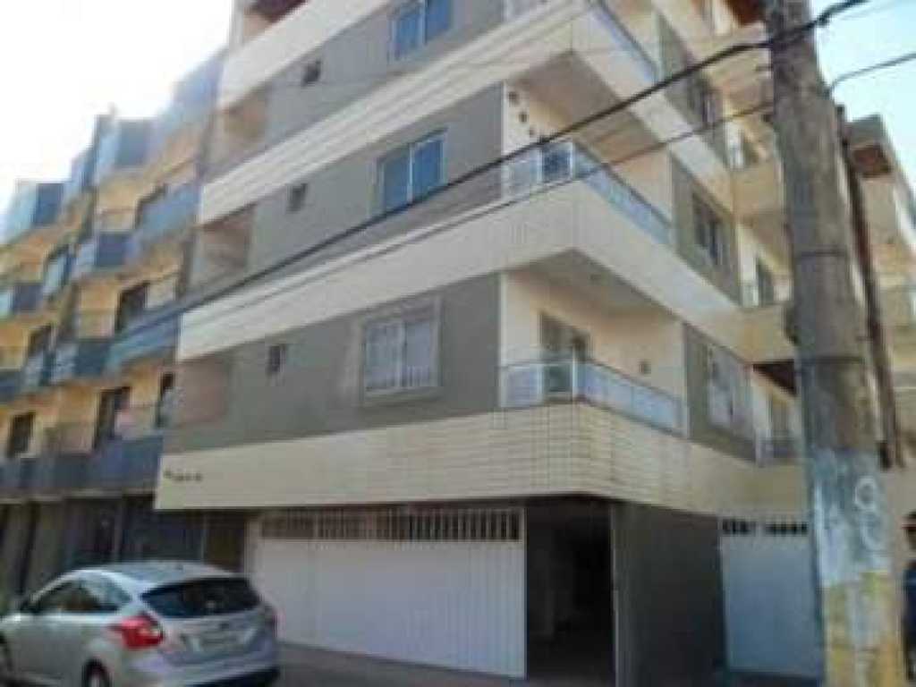 Belo apartamento no Ed. Itáli