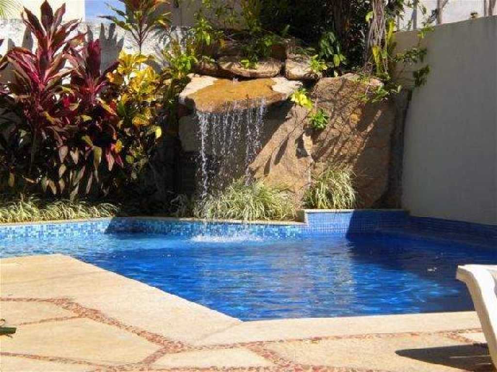 Venda e Temporada - Casa 5/4 suítes com ar split - Piscina - Espaço gourmet a 60 metros do mar - Guarajuba