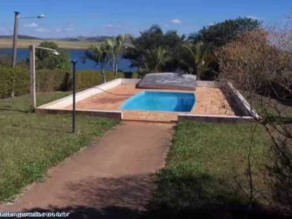 Rancho em São João Batista do Gloria, a cidade da Canastra.