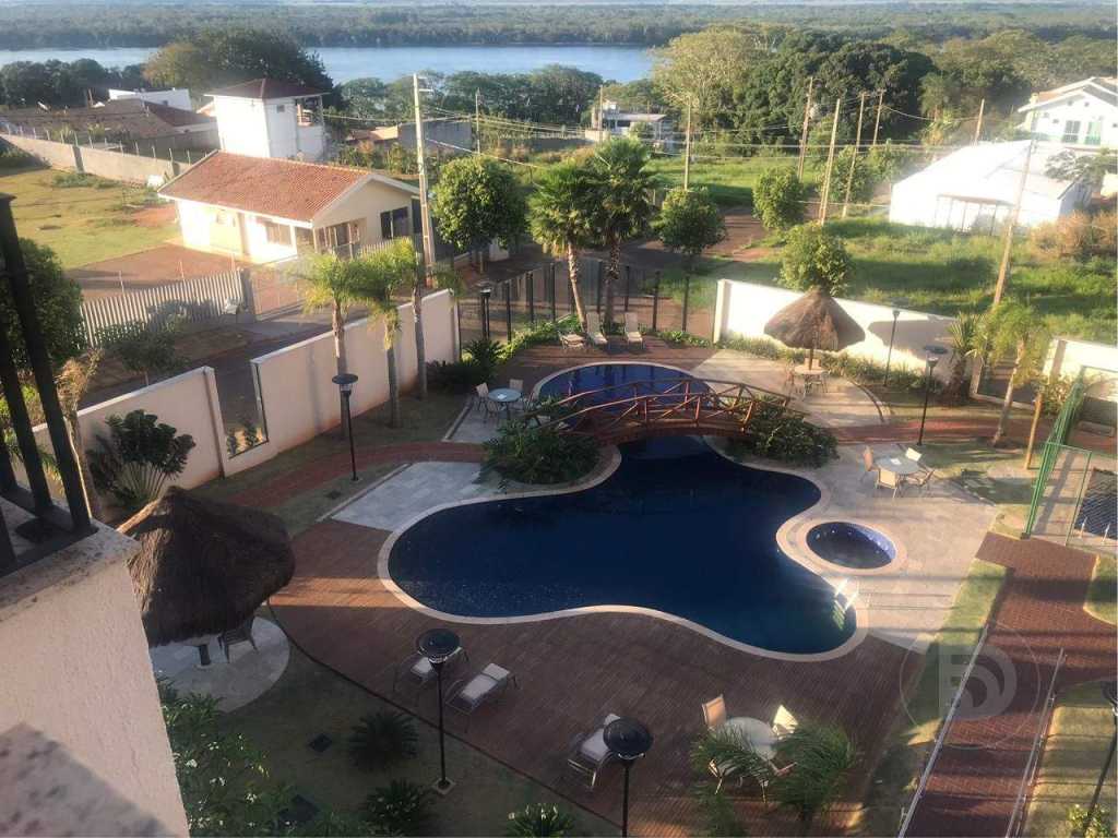 Excelente Apartamento no Resid. Porto Clube