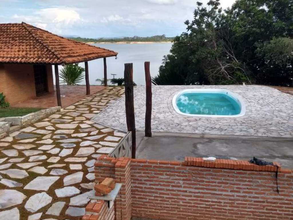 Rancho de Marina no Lago de Furnas com piscina, próximo aos principais pontos turísticos de Capitólio