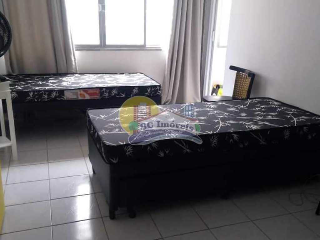 Apartamento - Padrão em Santos