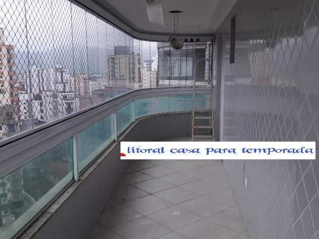 Beautiful apartment with pool and balcony carnival package 1,500