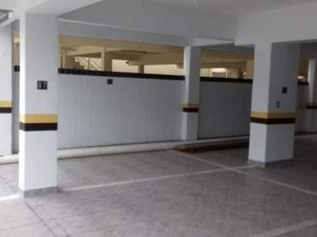 CAIOBÁ - PRÓXIMO AO SESC - CONDOMÍNIO FECHADO - DUPLEX - 2 QUARTOS