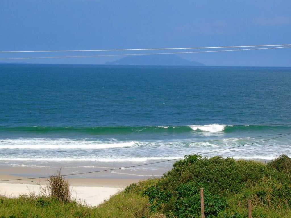 Apartamentos de 2 a 4 personas a 30 metros de la playa de Quatro Ilhas