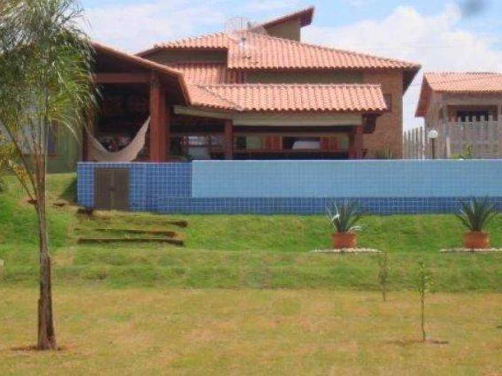 Casa Residencial Lago Azul