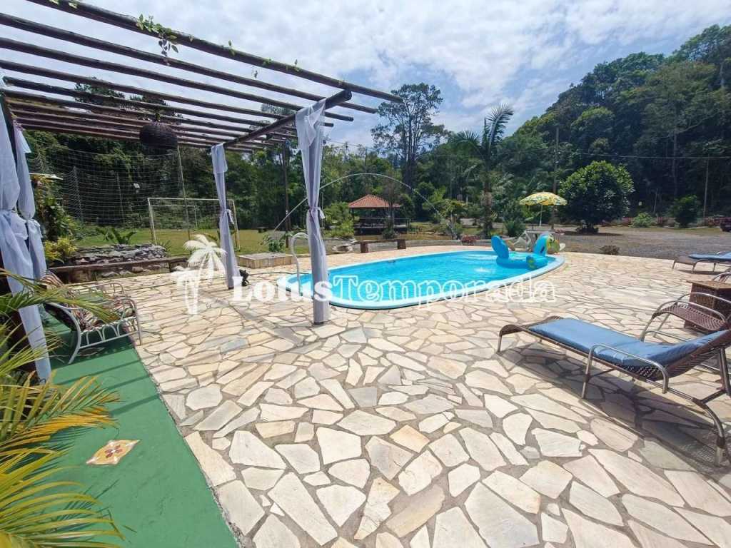 Lindo Rancho para eventos com excelente localização e estrutura - Sit0030