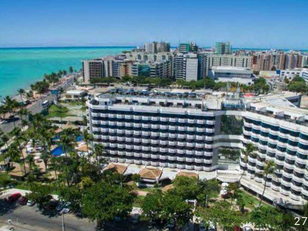 Flat frente a praia na melhor localização de Maceió