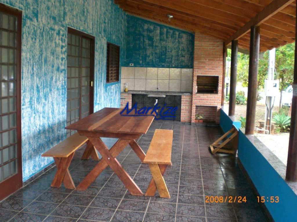 Casa de Temporada para aluguel, 2 quartos, Casa Azul Celeste - LAGOA AZUL II - Carlópolis/PR