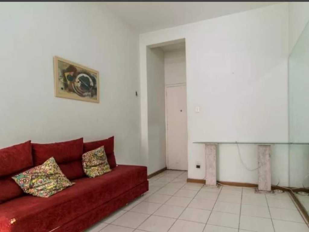 Apartamento Quarto e Sala na entrada da Urca