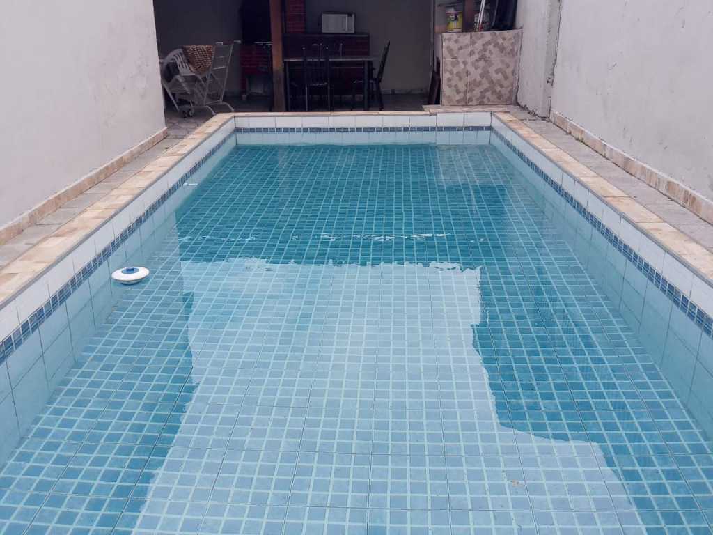 CÓD 1844 CASA COM PISCINA MARACÃ PRAIA GRANDE ACOMODA 15 PESSOAS